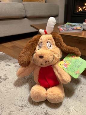 Dr. Seuss The Grinch Max Plush Squeaky Dog Toy